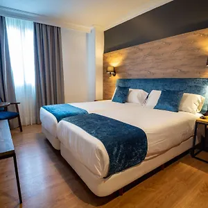 https://hotel-familia-conde.es-andalucia.com